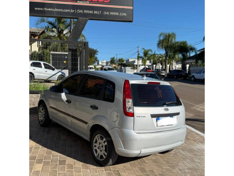FORD - FIESTA - 2009/2009 - Prata - Sob Consulta