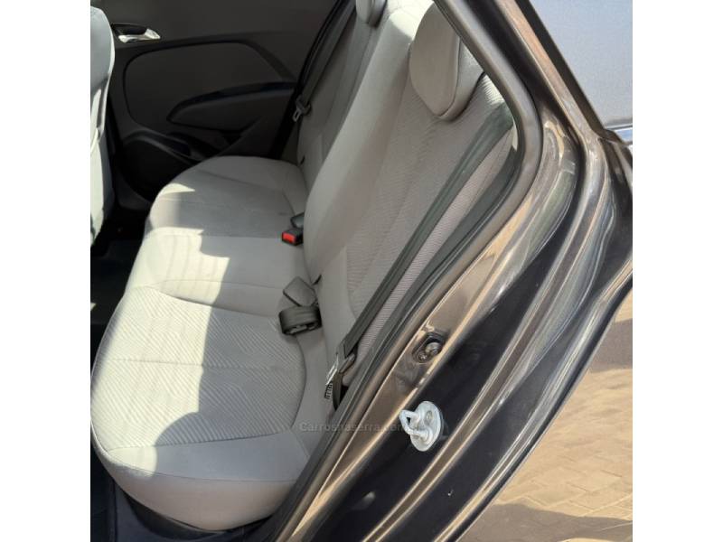 HYUNDAI - HB20S - 2015/2015 - Cinza - Sob Consulta