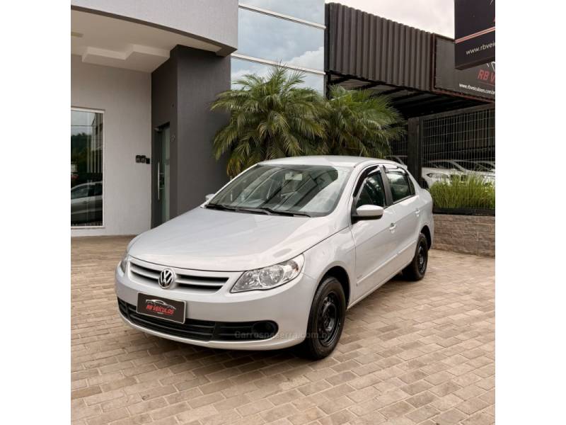 VOLKSWAGEN - VOYAGE - 2011/2012 - Prata - Sob Consulta