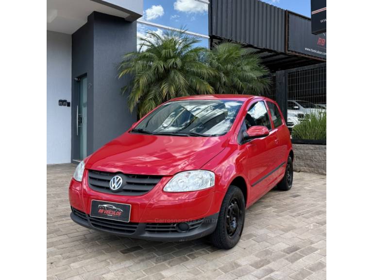 VOLKSWAGEN - FOX - 2009/2009 - Vermelha - Sob Consulta