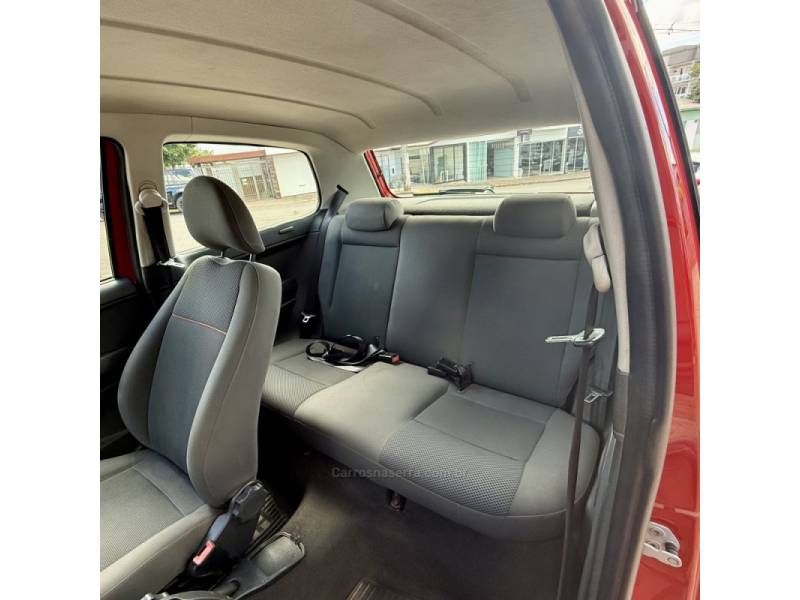 VOLKSWAGEN - FOX - 2009/2009 - Vermelha - Sob Consulta