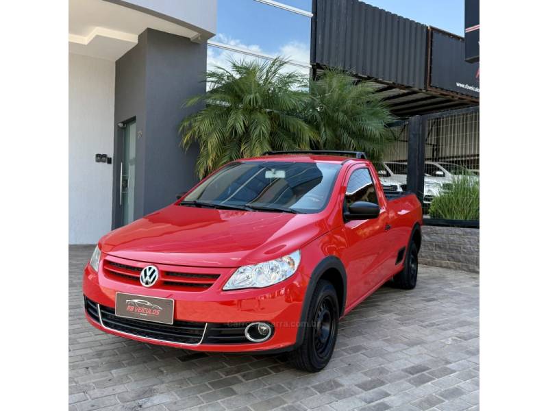 VOLKSWAGEN - SAVEIRO - 2012/2013 - Vermelha - Sob Consulta