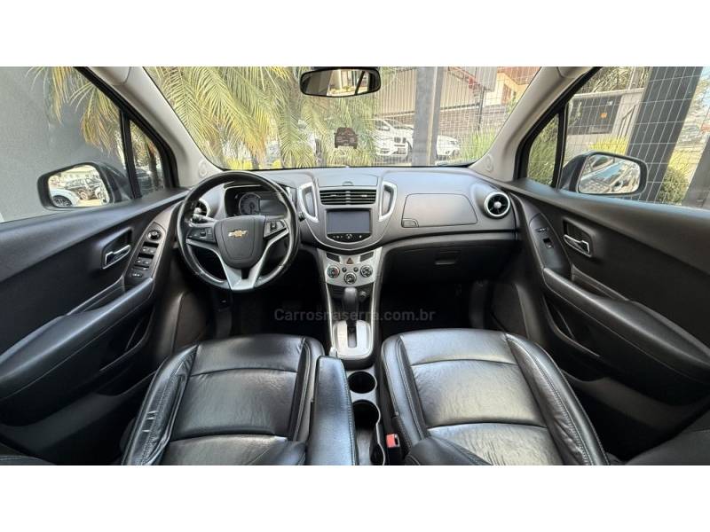 CHEVROLET - TRACKER - 2015/2015 - Cinza - Sob Consulta