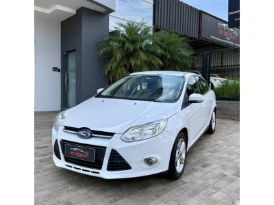 FORD - FOCUS - 2015/2015 - Branca - Sob Consulta