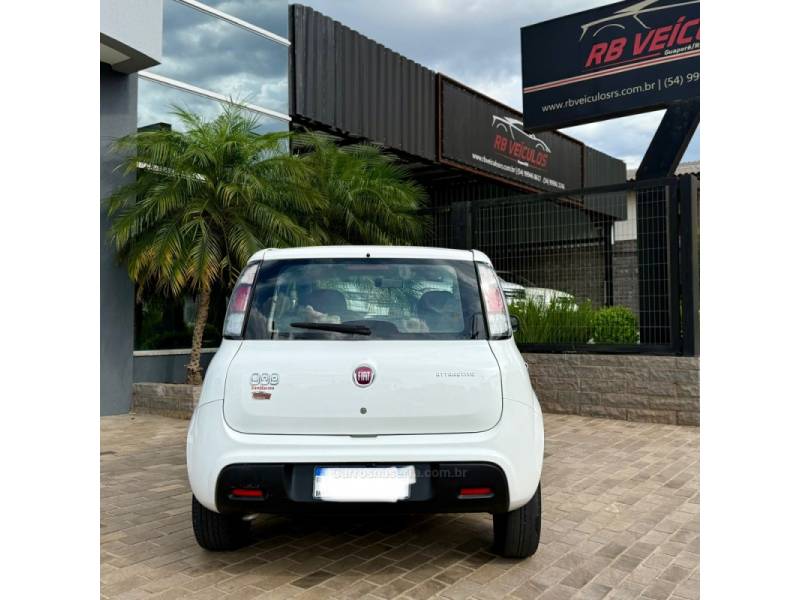 FIAT - UNO - 2015/2016 - Branca - Sob Consulta