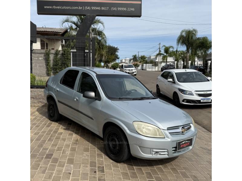 CHEVROLET - PRISMA - 2010/2010 - Prata - Sob Consulta