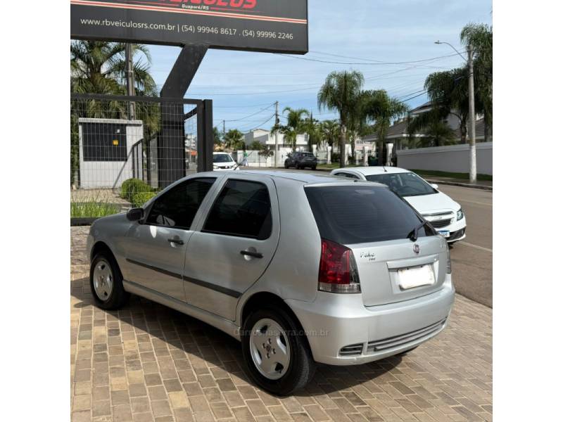 FIAT - PALIO - 2013/2014 - Prata - Sob Consulta