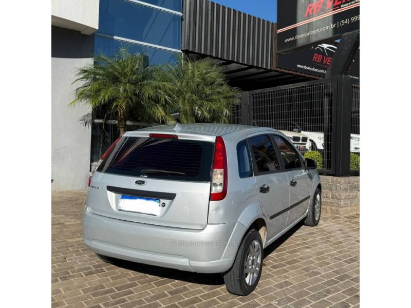 FORD - FIESTA - 2009/2009 - Prata - Sob Consulta