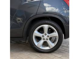 CHEVROLET - TRACKER - 2015/2015 - Cinza - Sob Consulta