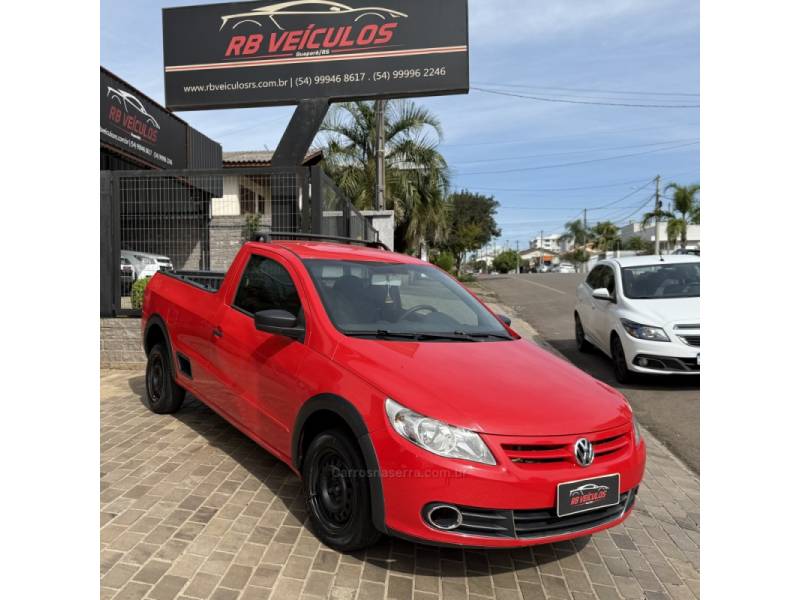 VOLKSWAGEN - SAVEIRO - 2012/2013 - Vermelha - Sob Consulta