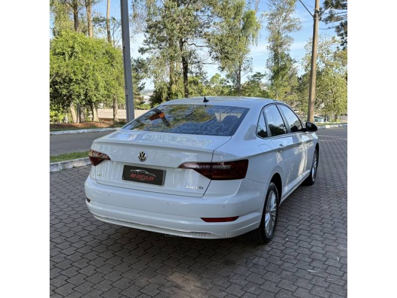VOLKSWAGEN - JETTA - 2019/2019 - Branca - Sob Consulta
