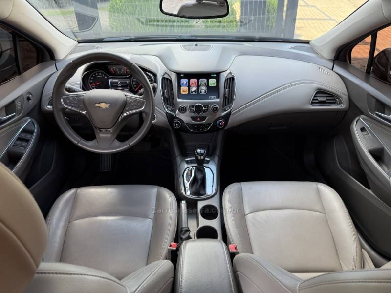 CHEVROLET - CRUZE - 2018/2019 - Preta - Sob Consulta