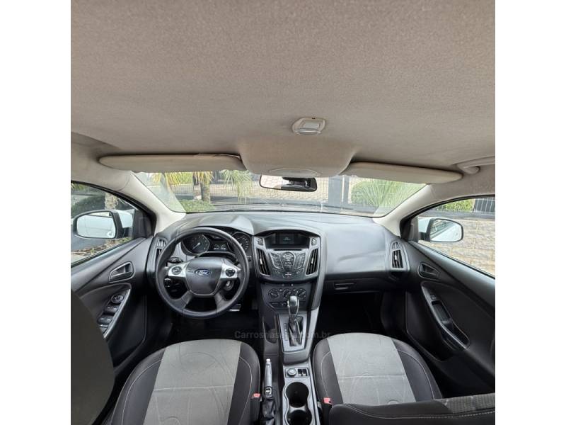 FORD - FOCUS - 2015/2015 - Branca - Sob Consulta